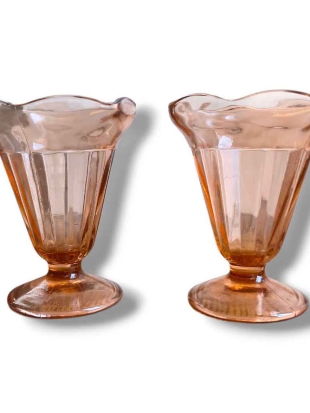 Pink Glass Ice Cream Cups - Picture 6 of 6